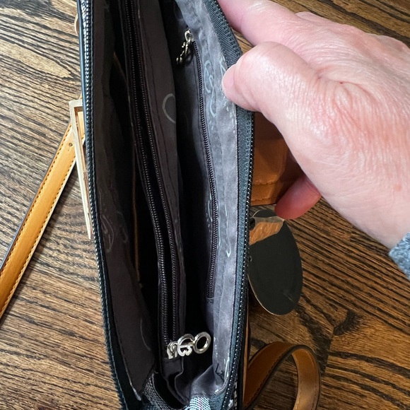 e2o purse - Picture 3 of 4